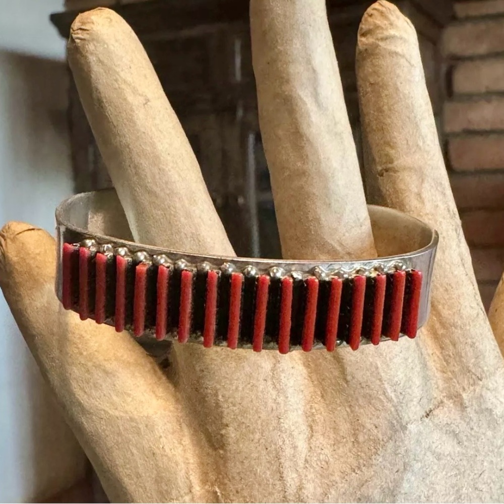 Vintage Sterling signed Native American Petit Point bracelet beautiful Coral!